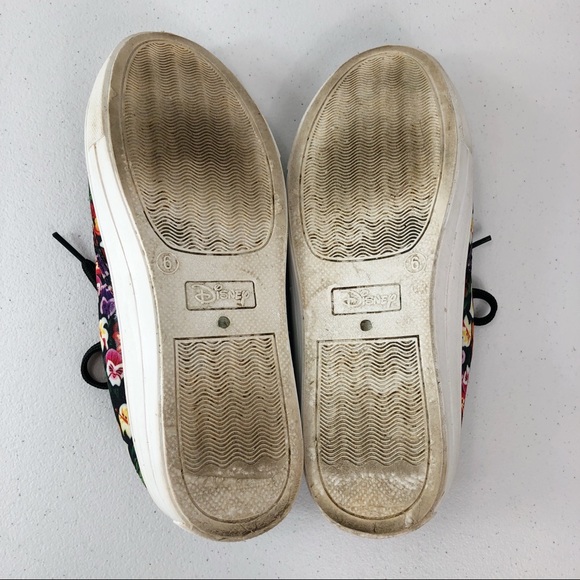 Disney Alice in Wonderland sneakers size 6 - Picture 8 of 8